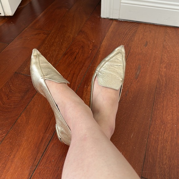 Nicholas Kirkwood Beya Gold Mule Flats - Picture 6 of 6